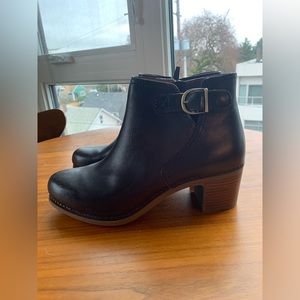 Brown Dansko boots, size 41